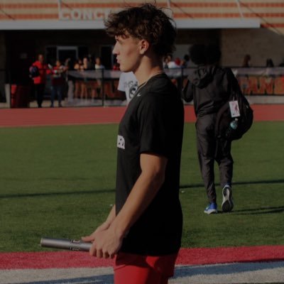 r13cavitt's profile picture. C/O 2027 athlete | 5’7 145 lbs | 3.4 GPA | 60m, 100m 200m 4x1 4x2