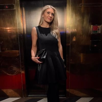fashion, real estate agent, life, travel and everything in between