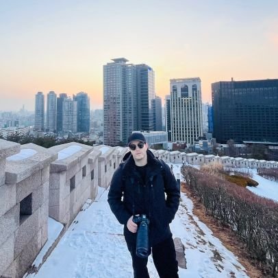 brokeskeptic's profile picture. Secret services of cinematography .
.

Homesick for somewhere that doesn't exist.
.
 Texas 🤝 Korea 🤝 Japan