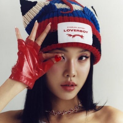 (雨) 𝗌𝗈𝗎𝗇𝖽𝗌 𝗈𝖿 𝗋𝖺𝗂𝗇 : 𝐦𝐞𝐦𝐨𝐫𝐢𝐞𝐬 ;; bébe yana artista do século e vão ter que aceitar!