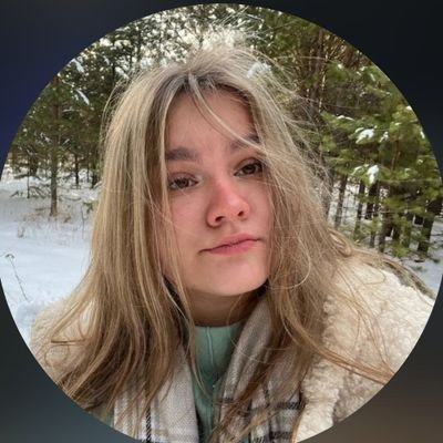 SirinaCarlo5601's profile picture. 