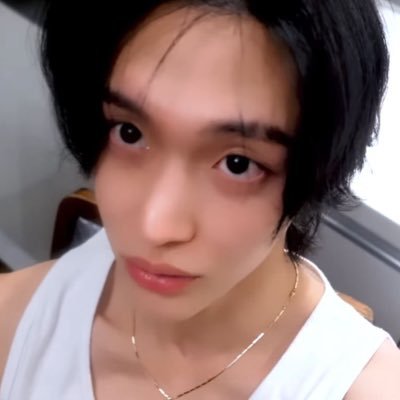 삔아