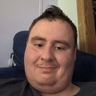 Jonatha99799011's profile picture. creator and father of smiling critters and helped mob entertainment with smiling critters