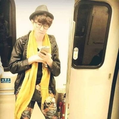 Pan96088077's profile picture. 178/68/44不像的1