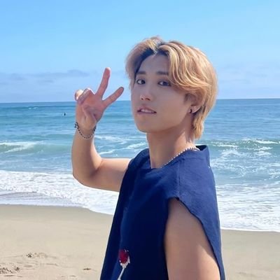 Birinbinbin's profile picture. 𝐴𝑛𝑑 𝐼𝑓 𝑦𝑜𝑢 𝑔𝑜, 𝐼 𝑤𝑎𝑛𝑛𝑎 𝐺𝑜 𝑤𝑖𝑡ℎ 𝑦𝑜𝑢