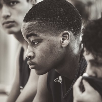 JordanUgo0's profile picture. C/O 2028 | 6’7 | 190 lbs | CLEMENTS HS |