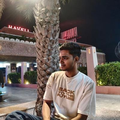 Akashstzt's profile picture. NITJ'26