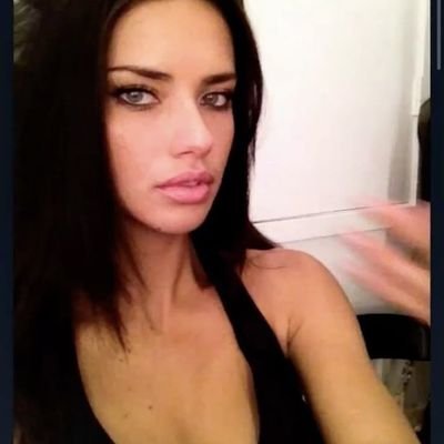 ege3ggsw2222222's profile picture. 23 and dumb
she / her