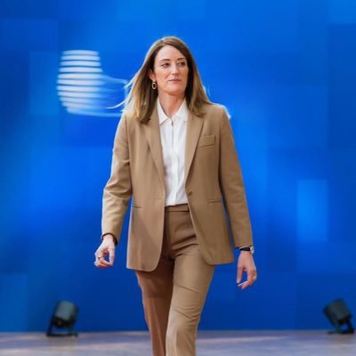 Personal Assistant Manager to Elon Musk, CEO and Chief Designer of SpaceX, and CEO and Product Architect of Tesla, Inc.🚗