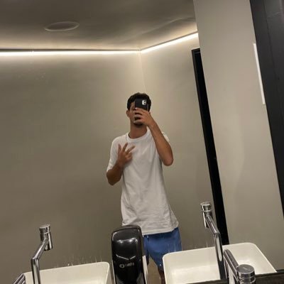 vz_italo's profile picture. a vida tem dessas