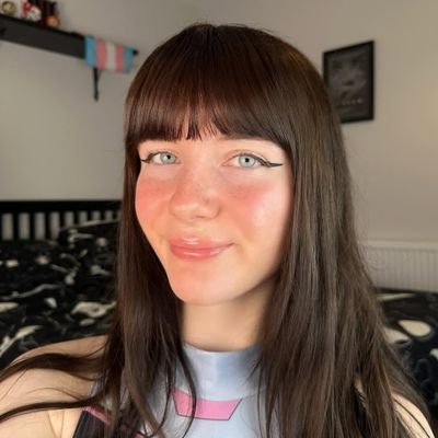 tstrannyox's profile picture. ur favorite transgender girl 🏳️‍⚧️