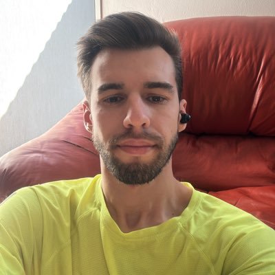 NicolasAlonsoo's profile picture. Vendo colchones y me encanta la neurociencia. Escribo para aclarar mis ideas y comparto.