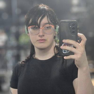 AddieHurts's profile picture. MDNI | 29 | gym accountability + getting things done + some more introspective thoughts