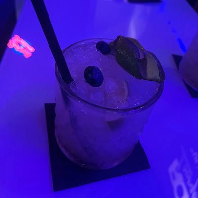 NasCoca's profile picture. Winner is who always gets up after fall down 🥇