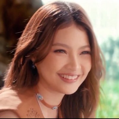 JENNIExCOLET's profile picture. MY BIAS  JENNIE KIM AND COLET VERGARA