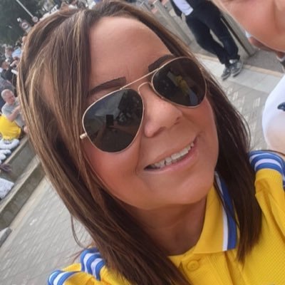 LAW COSTS DRAFTSMAN 🤍 LUFC FAN💙💛LONDON MARATHON RUNNER🏃🏽♀️BATCHELOR OF ARTS IN LAW WITH HONOURS🤍SEASON TICKET HOLDER SINCE 1988