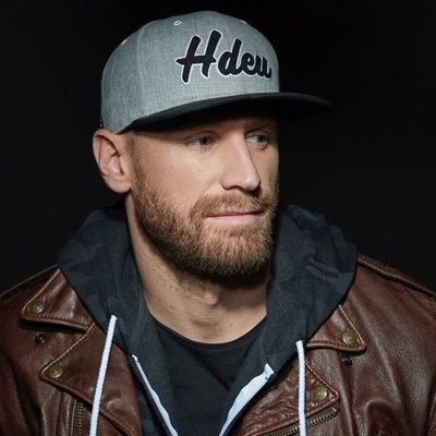 love you all fan's, still your favourite actor chase rice 💋♥️💋♥️❤️🌹❤️