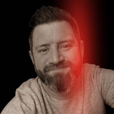 Deputy Headteacher. Music Specialist. #UniversityChallengeKlaxon Creator. Formerly of The Wirral. Views my own etc... In no way related to Gillian.