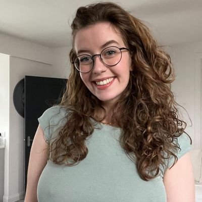 BarbM3277's profile picture. Love & kind 😍💕