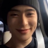 mezgit (@dumbjhyun) 's Twitter Profile