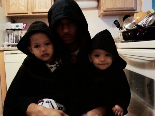 MoneyTeamRevAve's profile picture. ALL ABOUT MY KIDS N MAKIN THIS MONEY.....