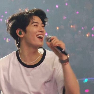 Lee Dong Min, popularly known as Cha Eun Woo is a South Korea Singer.🇰🇷