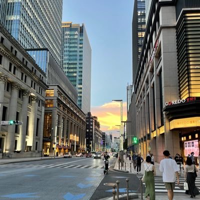 aiue404's profile picture. 理系院卒/社会人3年目/外資IT /既婚の社畜/DM見ないっぴ
