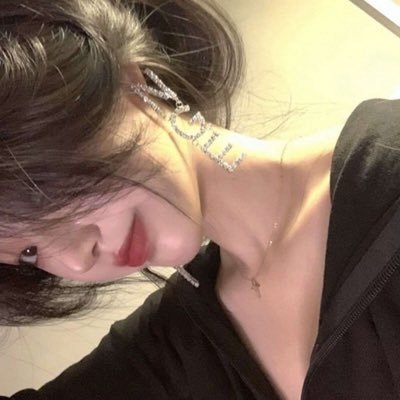 3OwyIx38Hm34SR's profile picture. radiating peace with free spirit 🌺🦋💫