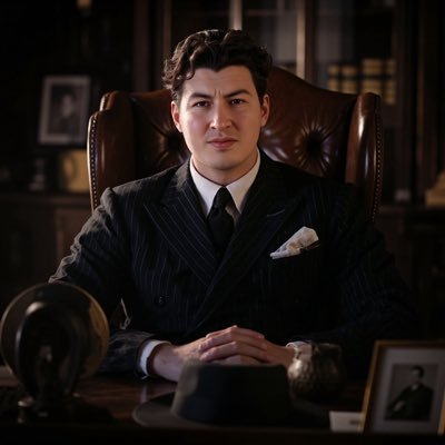 zextheconqueror's profile picture. White-collar in day, entrepreneur in night 🌗
