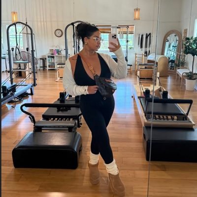 KHannadez43465's profile picture. Kaitlyn
02-07-1998
Capricorn
Fashion • Beauty • Lifestyle • Barista
🕊️🕊️