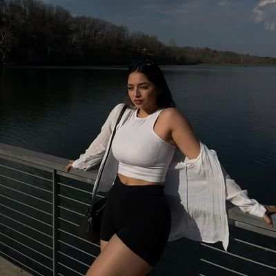 rivennesa's profile picture. I'm always bored and I need someone to play with💞