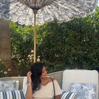 rhealmayyan's profile picture. 