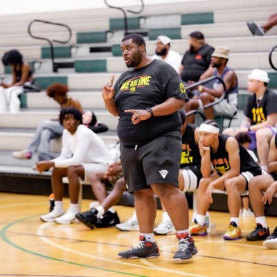 Assistant Coach 🟦⬜️Founder of @cdelite2 ⚫️🟠 Team Rose 🌹 17U 3Stripes Gold Coach