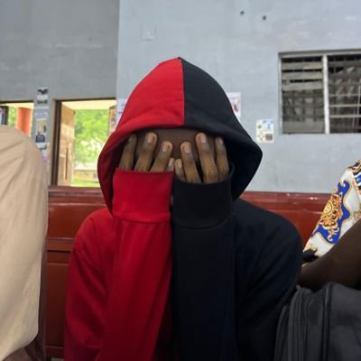 De_Coded_04's profile picture. 