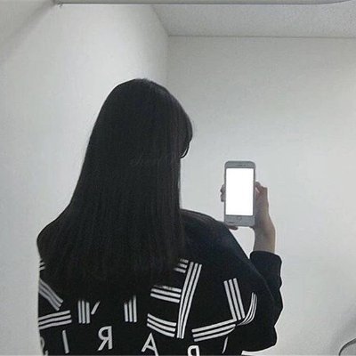 cheri921282's profile picture. 彼氏なし  あっち系  えろ発散  えっちなこと好きｰ  見せ〇いどーが欲しい人はフォロワーさんになってね