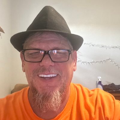 Brazdalawrence's profile picture. 