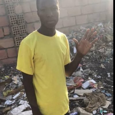 I’m Abdoulie from The Gambia 🇬🇲 in west Africa I’m looking for help with my little family 😢🙏😭
