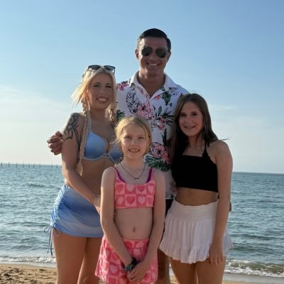 MichaelInd2626's profile picture. 