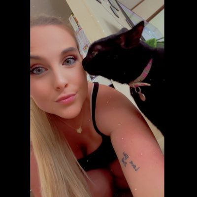 @Grand_Theft_Ari