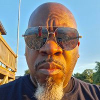 Ray (@rayvc37) 's Twitter Profile