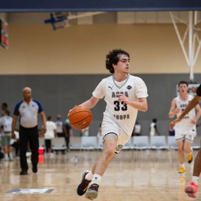 Height: 5'9 pos: point guard: Pn:+61 413 362 556. E:ethanruiz482@gmail.com: graduating class of 2026 🇦🇺 https://t.co/2ihU3Z3KLv