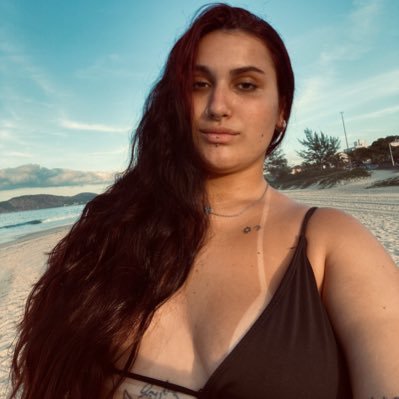 mglhscvrll's profile picture. oq tu quer eu quero em dobro.