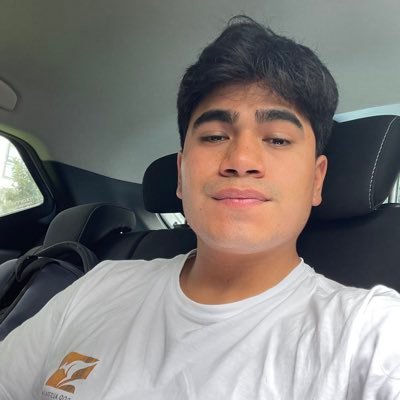 Medical student at UP Cayetano Heredia 🇵🇪| Aspiring general surgeon | Interested in research and medical education | Passionate about volunteering & swim