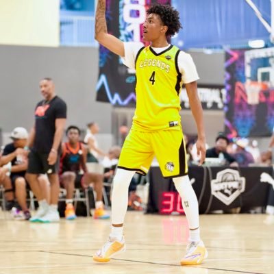 ChaseMJames_'s profile picture. Hargrave military academy | 6,3 | Guard | 2026 |