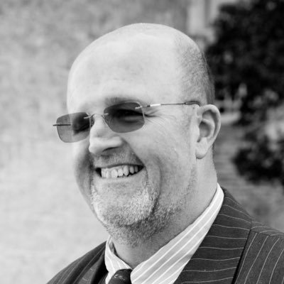 Investigative journalist. Journaliste d’enquête. Avowed opponent of GBV perps. tony@tonybeamish.com