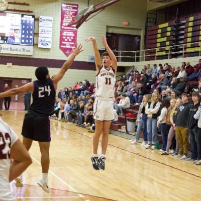 Milbank Bulldog C/O ‘28 || 🏀 6’5”G/F 15u Sanford Sports Academy || 🏈 QB/FS || Track sprinter and jumper ||