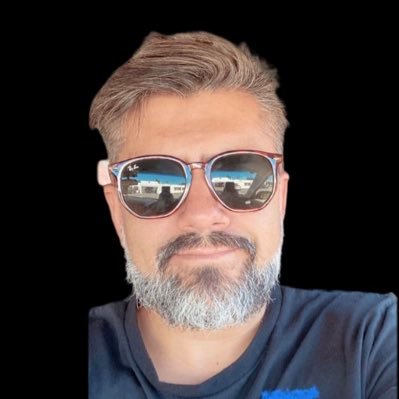Psicólogo/ Psychologist - Magister en Convivencia y Ciudadanía para Instituciones Educativas. Universidad de Concepción. Podcast: Psiconvivencia 🤓