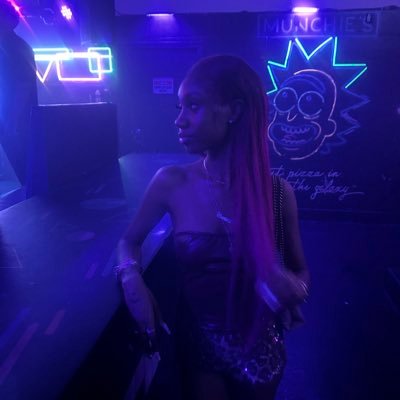 waneeshaaa's profile picture. partygetsmewetter