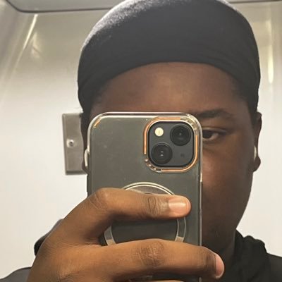 AThebusguy94795's profile picture. Just a normal kid doing what he loves.