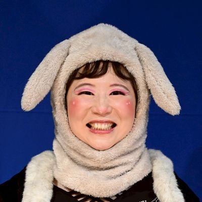 成田明加。劇団野らぼうの役者。人形劇は燕組
。演劇をやったり、時々、山にいったり、小江戸生まれ。
いま、松本にいる。好きな花はネムの花とウサギギク。
野らぼうはテント芝居したい劇団。野らぼうのことはこっち→https://t.co/uBdRjcz04z